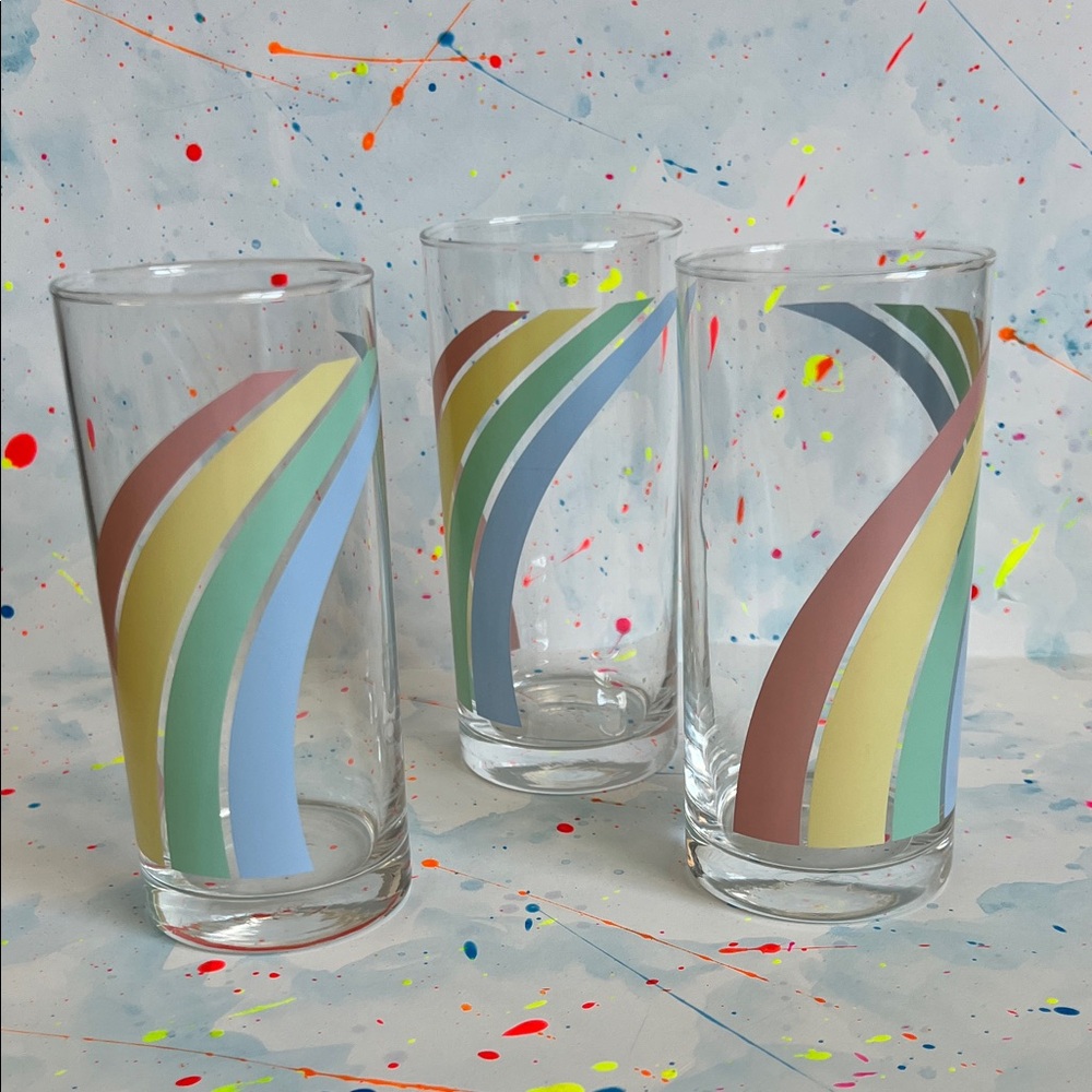 VINTAGE OCEAN brand pastel rainbow swirl stripe highball drinking glasses 1980s